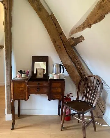 Charming Normandy Cottages Saint-Gâtien-des-Bois