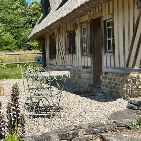 펜션 Charming Normandy Cottages Saint-Gâtien-des-Bois